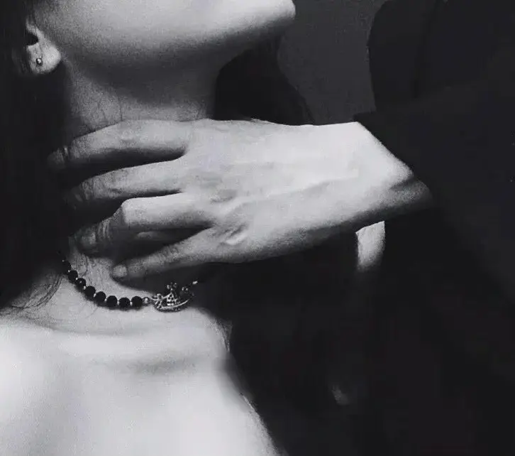 sub是什么?探索BDSM世界中的服从者心理与魅力 一