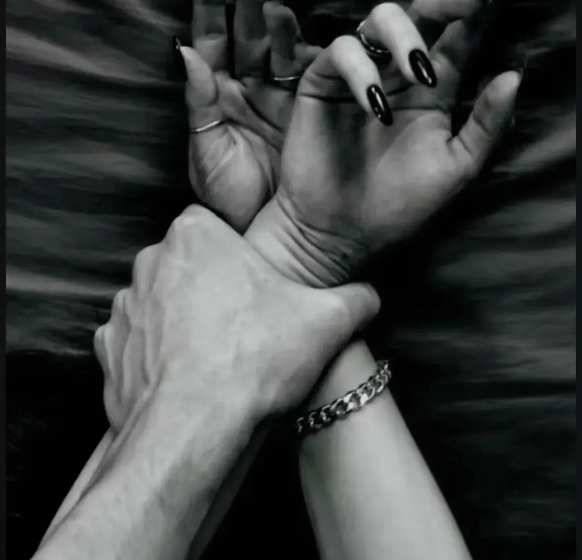 “brat属性”-深入了解这个调皮角色在BDSM中的魅力! 一