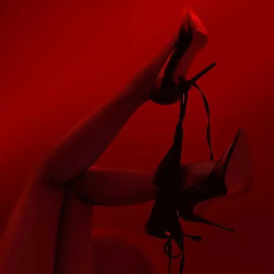 BDSM入圈指南:新手如何安全快乐探索这个特别的世界 一